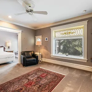 3* Mini-hôtel Gaslight